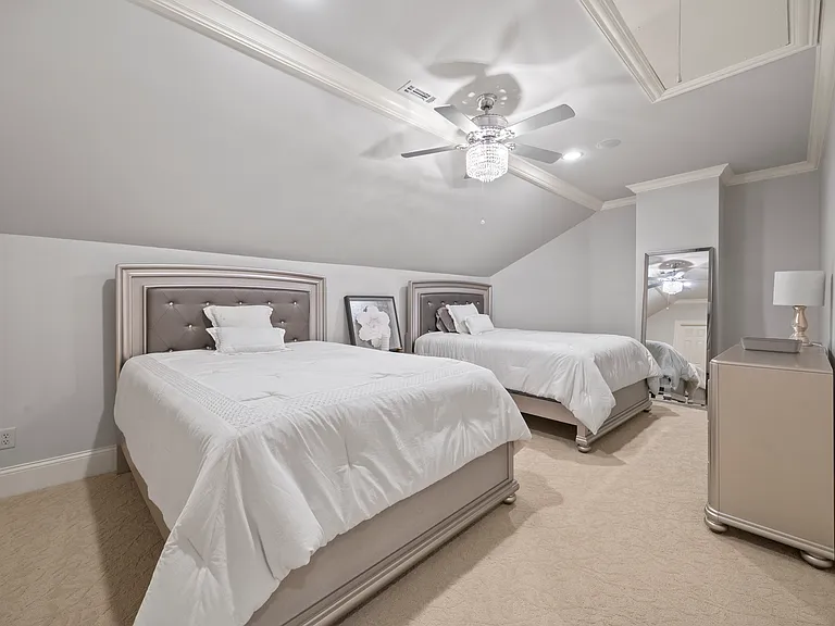 937 Travelers Ct — Photo 25