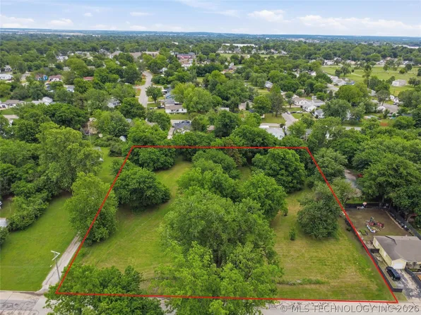 833 N Sandusky Ave, Tulsa, OK 74115