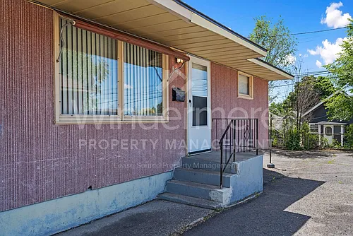 902 E Rockwell Ave Photo 1