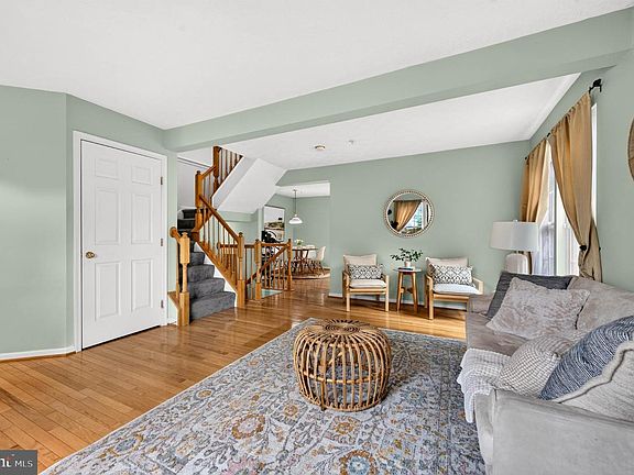5th image of 9800 Bayline Cir