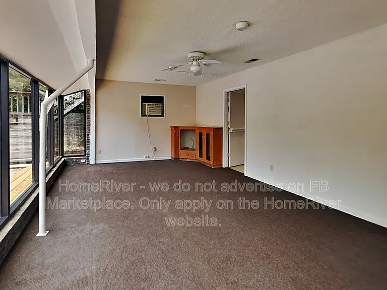 889 Twin Lakes Dr — Photo 19