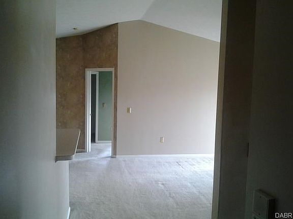 3rd image of 6581 Brigham Sq APT 6