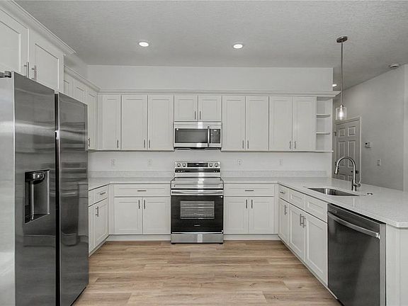 2nd image of 11034 N ACADEMY DRIVE