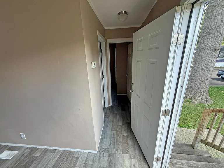 2501 N Apperson Way #11 — Photo 5