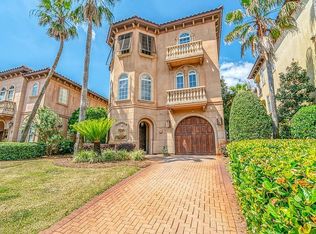 204 Rue St, Miramar Beach, FL 32550