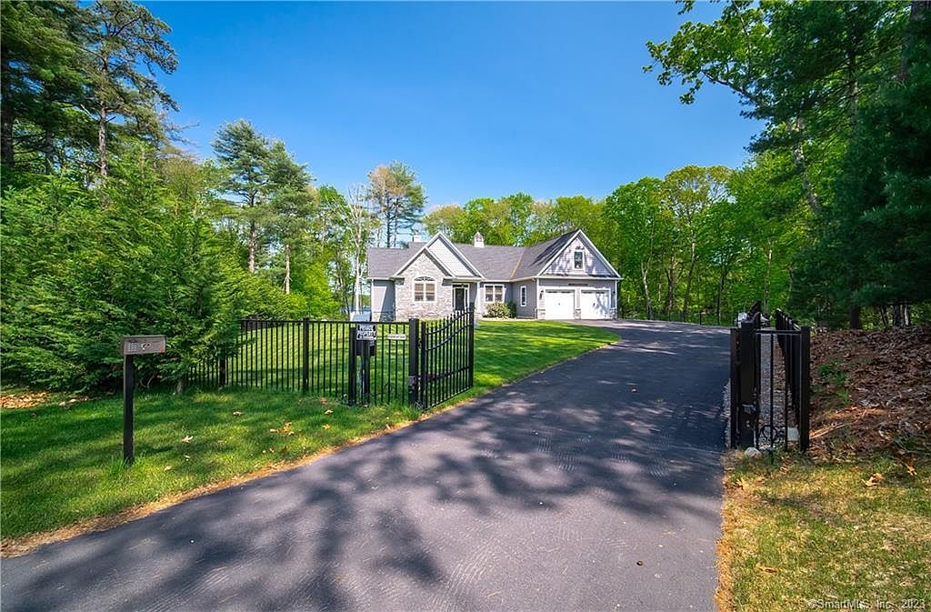 9 Quiet Cove Ln, Griswold, CT 06351 MLS 170571934 Zillow