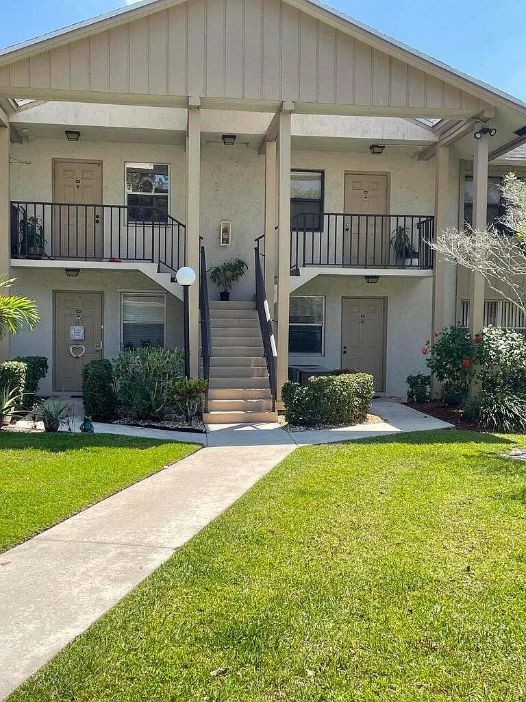 2 bed, 2.0 bath, 1019 sqft, $1,875 — Photo 2