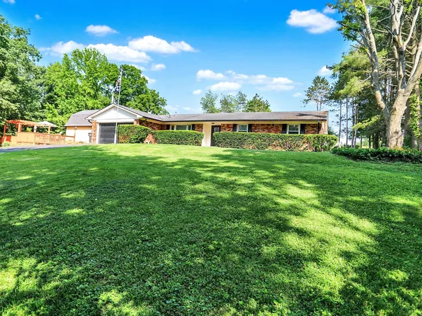 2907 Jay Dee Ln, Greenwood, IN 46143