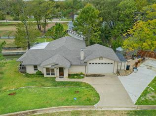 213 Hickory Rdg, Tool, TX 75143