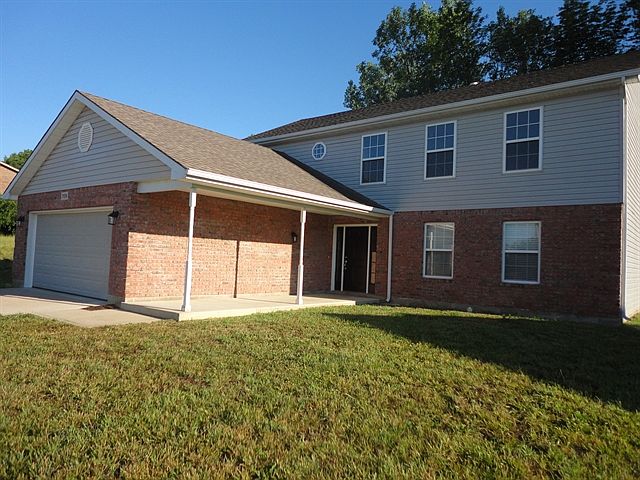1st image of 709 Broad Oak Dr
