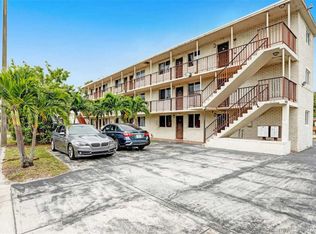 14190 W Dixie Hwy #17, Miami, FL 33161