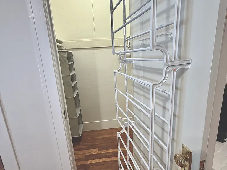 Walk-in closet