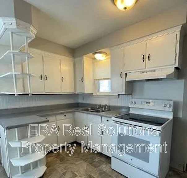 6210 Snow Rd — Photo 1