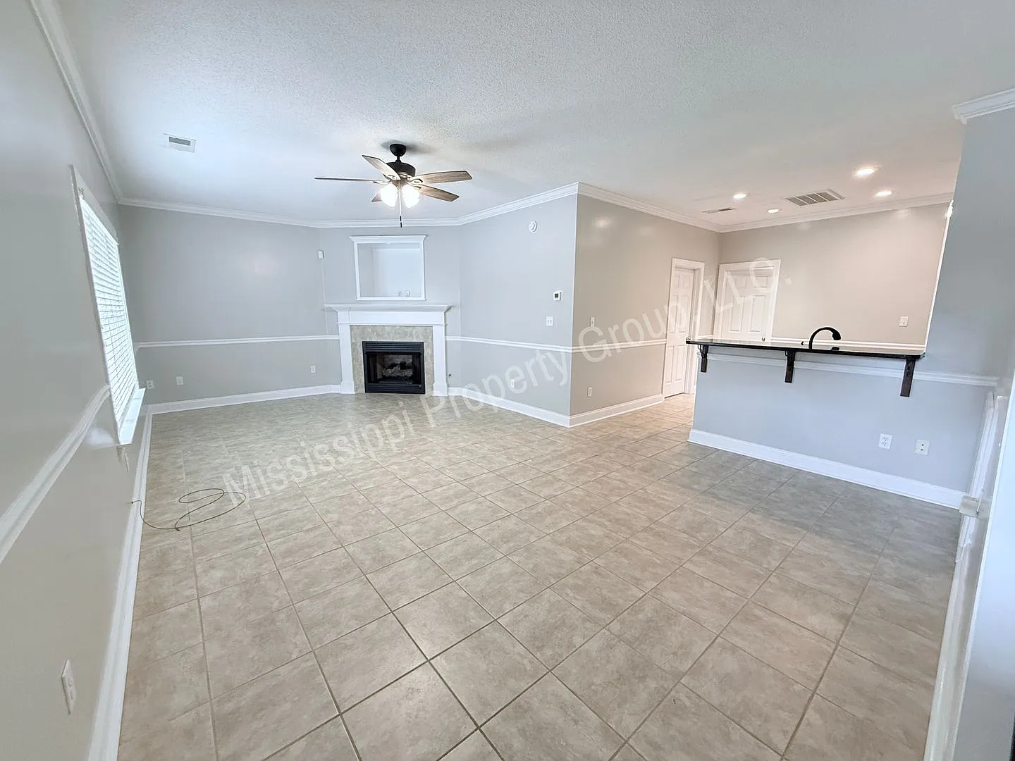 3BR/3.5 BA for Rent June or early July 2024 — Photo 2