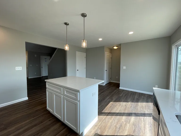 Megan Court Homes — Photo 6