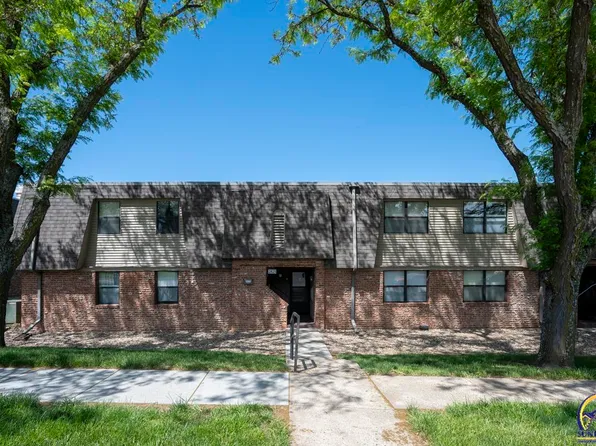 2825 SW Prairie Rd APT 31, Topeka, KS 66614