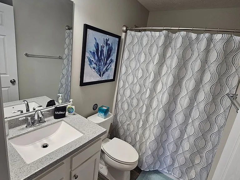 2224 Morris Ave — Photo 30