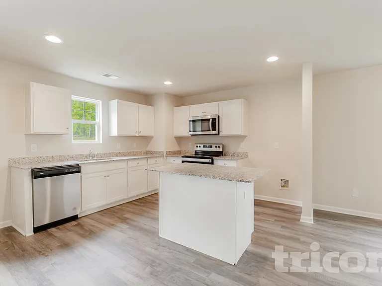 2 Iron Horse Ct — Photo 2