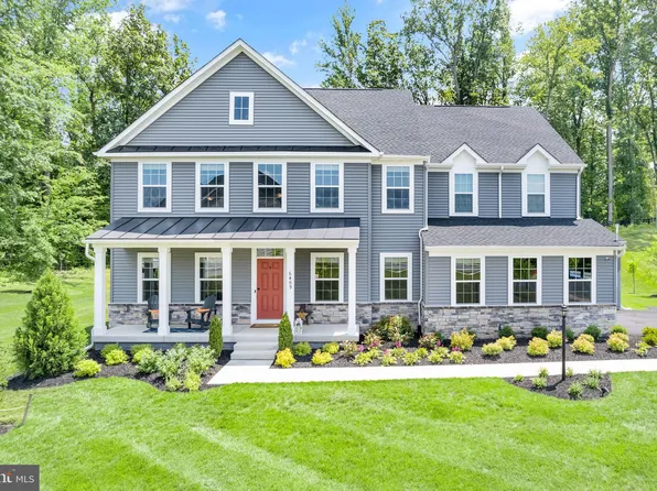 6409 Redwinged Blackbird Dr, Warrenton, VA 20187