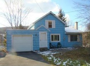 724 Tracy Creek Rd, Vestal, NY 13850