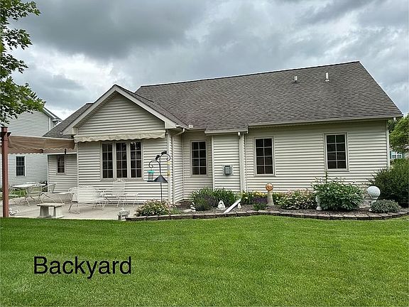 2nd image of 920 Country Creek Dr