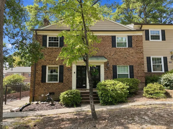3731 Yorktown Pl, Raleigh, NC 27609