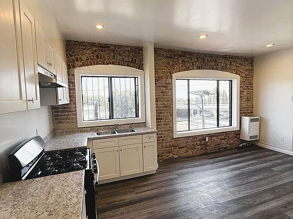 2nd image of 2195 Whittier Blvd #976