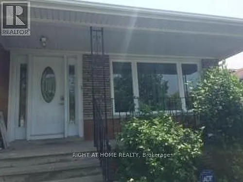 9 Chalet Rd — Photo 1