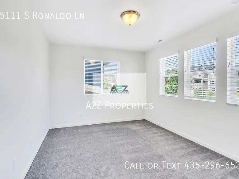 15111 S Ronaldo Ln — Photo 12