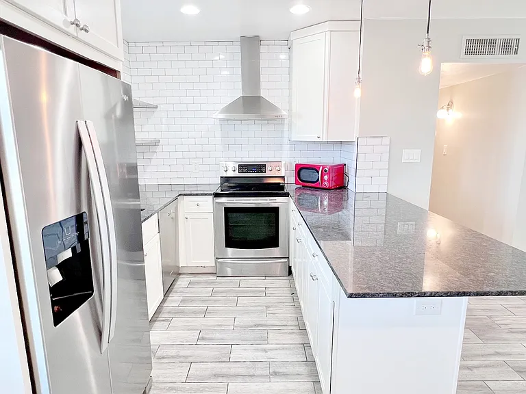 3234 N 38th St #7 — Photo 14