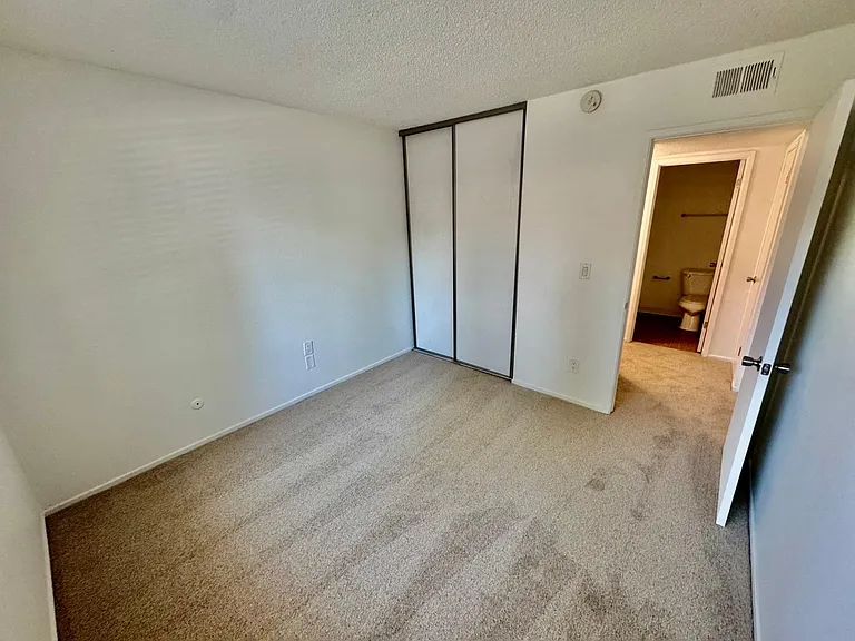 450 Alameda Del Prado #I — Photo 6