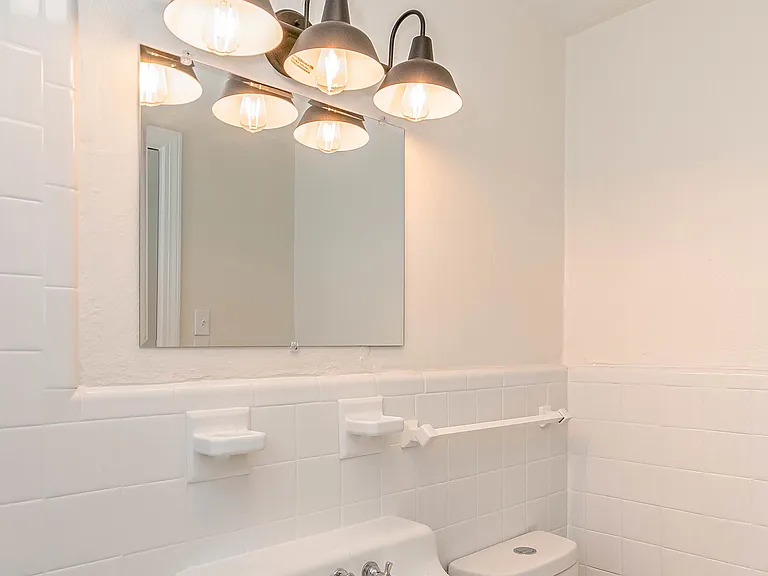 Sherwood Flats — Photo 18
