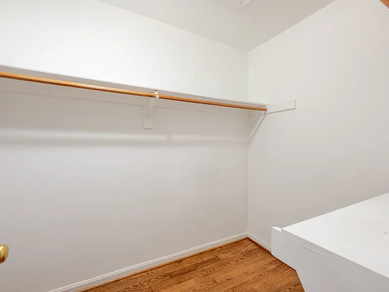 2714 Earls Ct — Photo 21