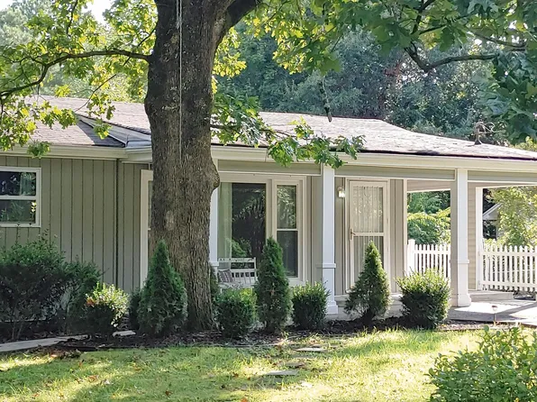 1390 Park Ave NW #A, Cleveland, TN 37311