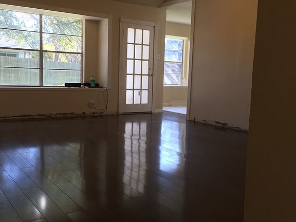 3rd image of 6306 Green Circle Dr