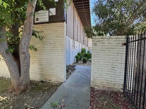 3240 W St APT 5, Sacramento, CA 95817