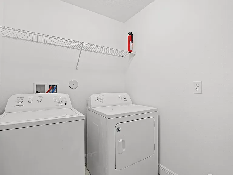 5870 NW Pine Trail Cir — Photo 32