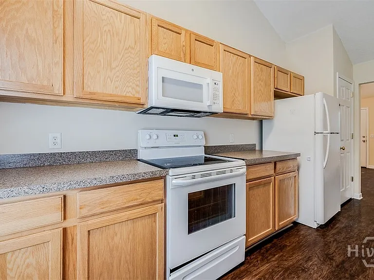 302 Shadowbrook Dr — Photo 11