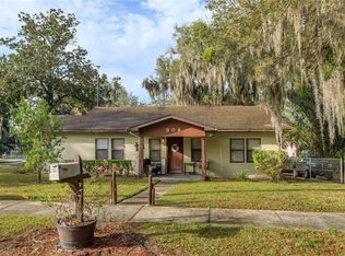 305 Cordova Pl, Leesburg, FL 34748