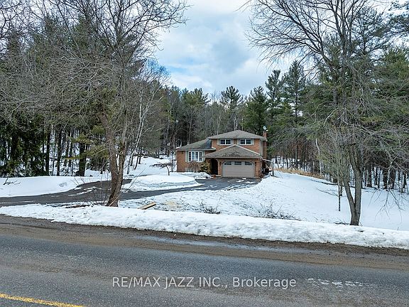 3rd image of 10049 Old Scugog Rd