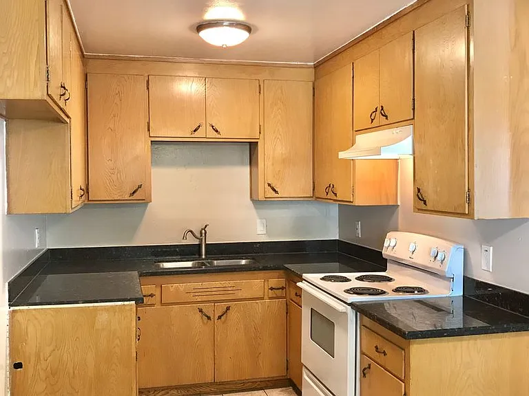 25546 Del Mar Ave — Photo 7