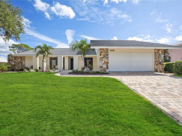 456 Yacht Harbor Dr