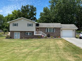 133 Woody Meadow Dr, Kingston, TN 37763