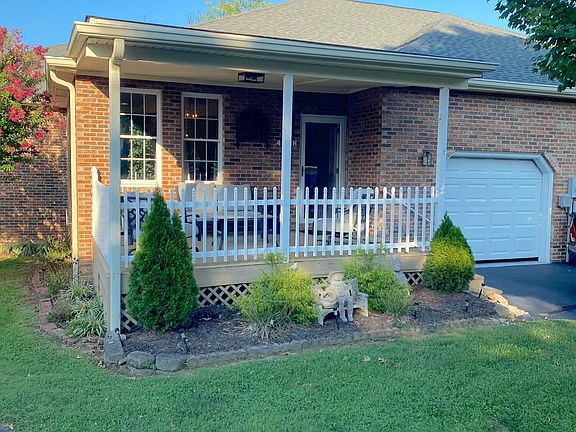 2nd image of 411 Eastley Ct APT H