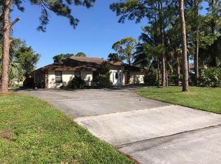 8811 Yearling Dr, Lake Worth, FL 33467
