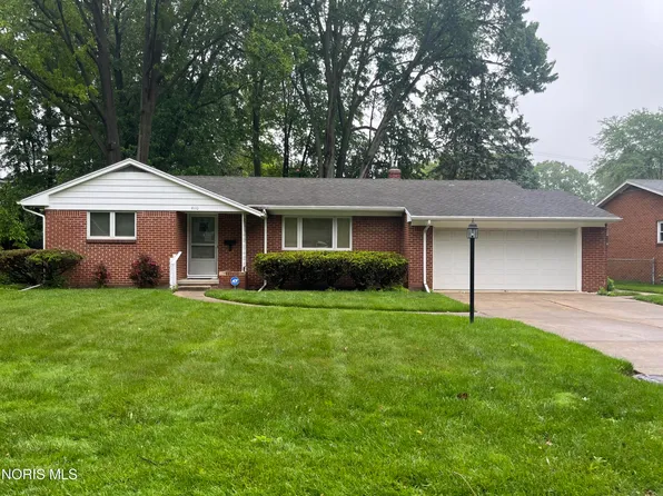 4110 Briarcrest Rd, Toledo, OH 43623