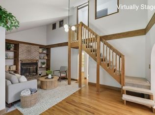 1616 Southlawn Dr, Des Moines, IA 50315