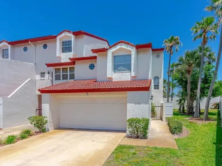 200 Florida Shores Blvd #200 — Photo 40