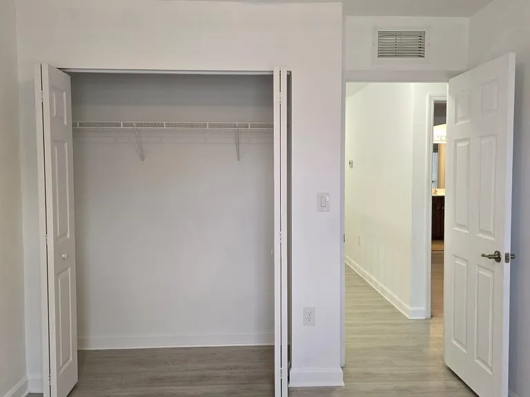 22401 SW 88th Pl #15 — Photo 36