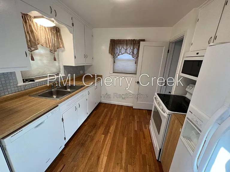 1772 S Garfield St — Photo 7